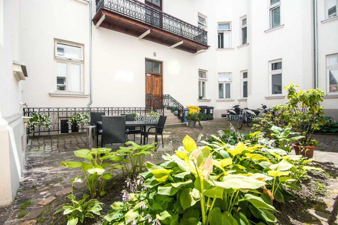 Bison Hostel Kraków Eksteriør billede